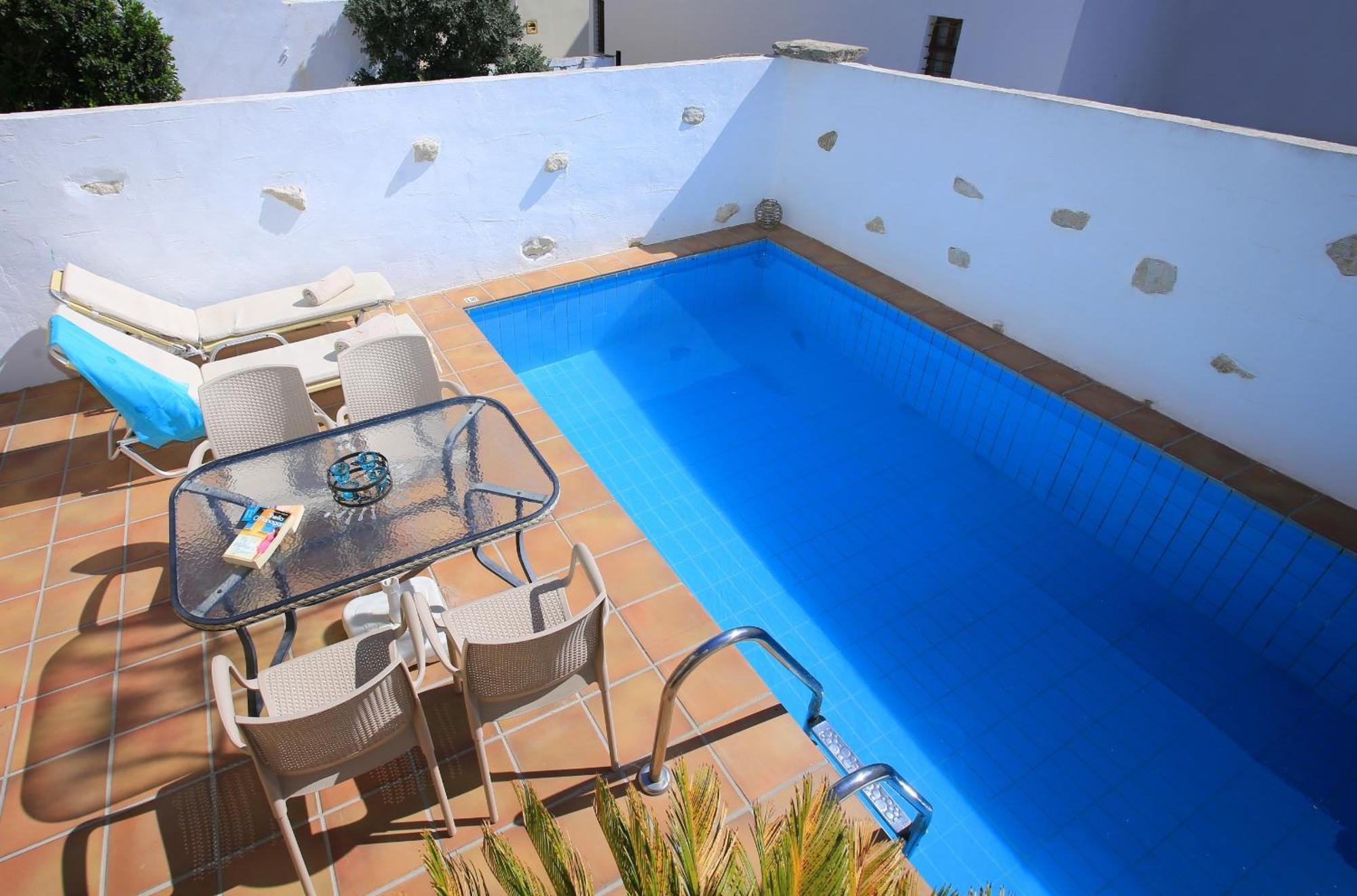 Villa Radamanthis Sívas Dış mekan fotoğraf