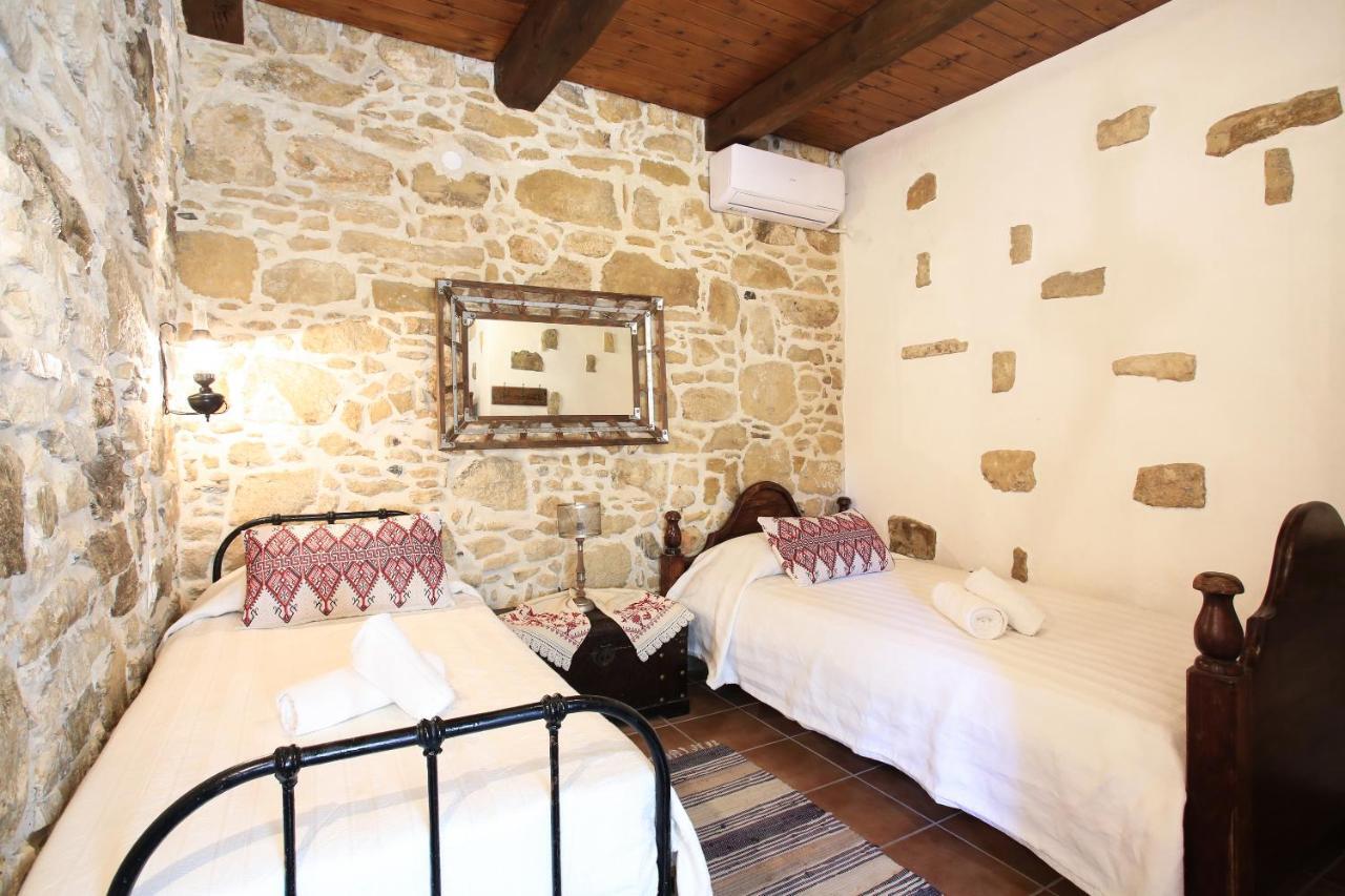 Villa Radamanthis Sívas Dış mekan fotoğraf
